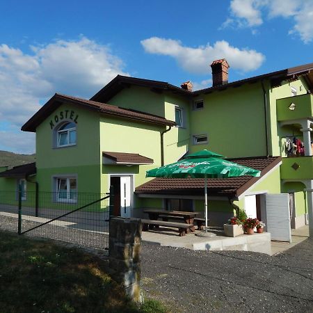 קוזינה Hostel Ociski Raj מראה חיצוני תמונה