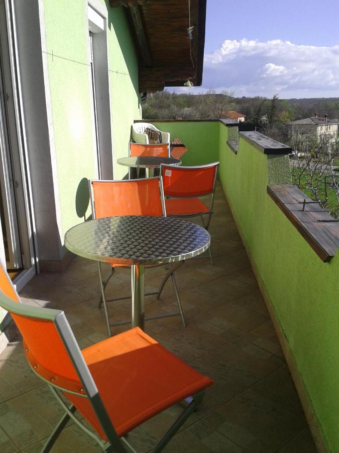 קוזינה Hostel Ociski Raj מראה חיצוני תמונה
