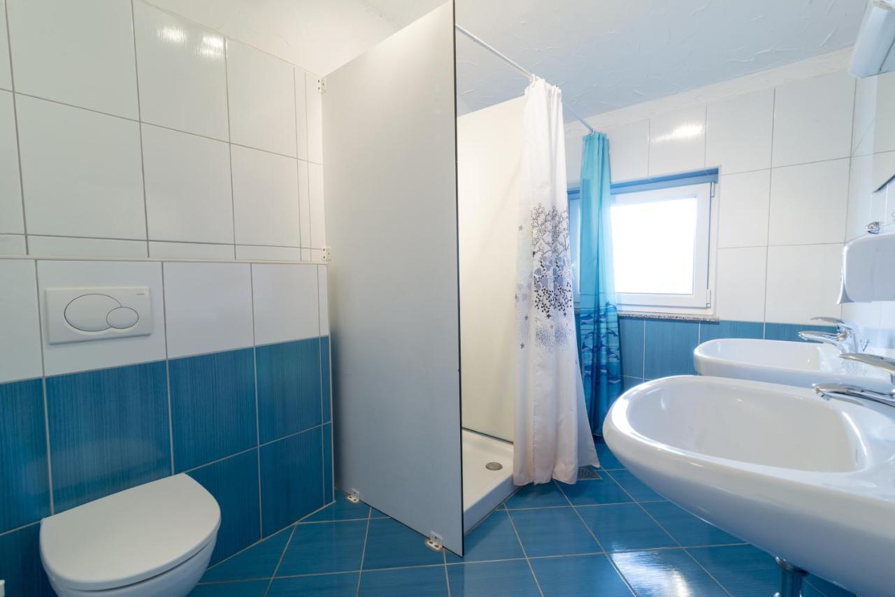 קוזינה Hostel Ociski Raj חדר תמונה